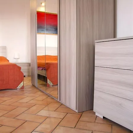 Gardini - Ampio Monolocale In Ex Fienile