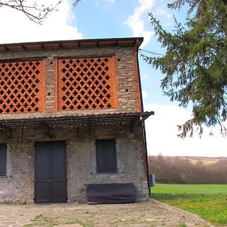 Gardini - Ampio Monolocale In Ex Fienile *